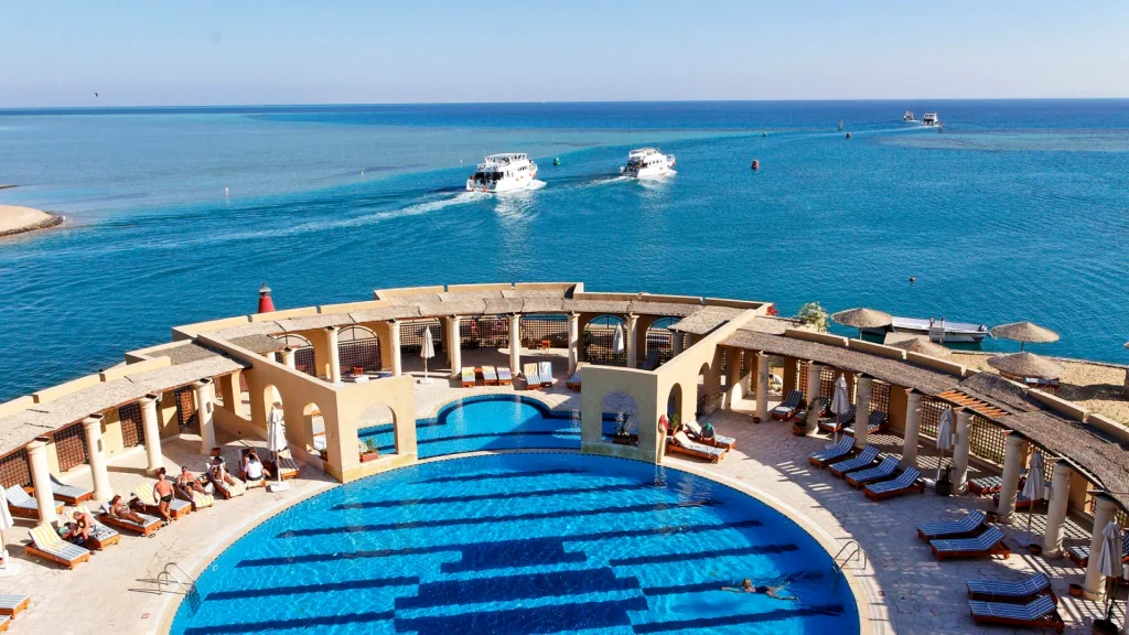 الفندق ثرى كورنرز أوشن فيو - الجونة